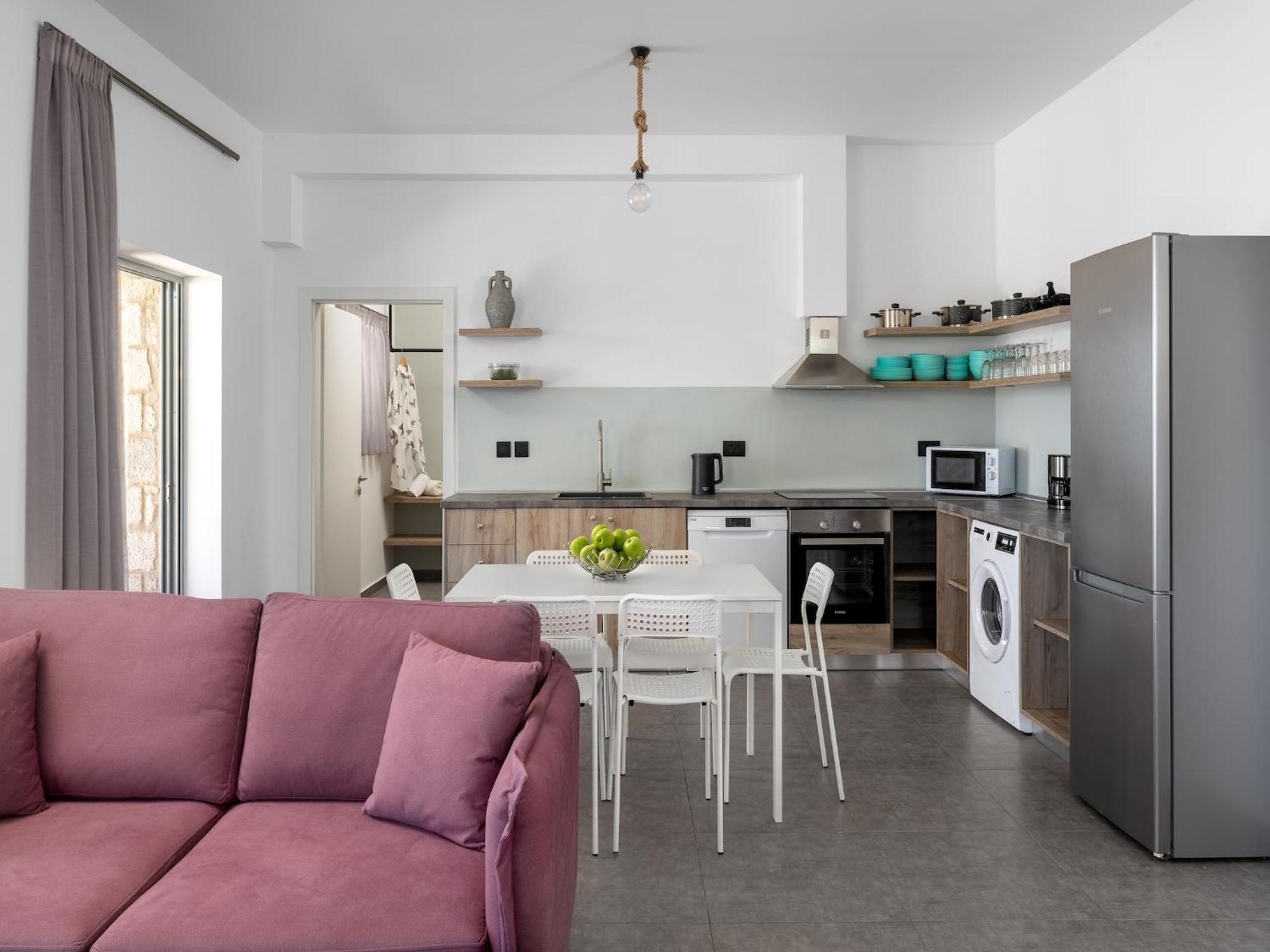 Modern In With Private Pool Villa Lachania
